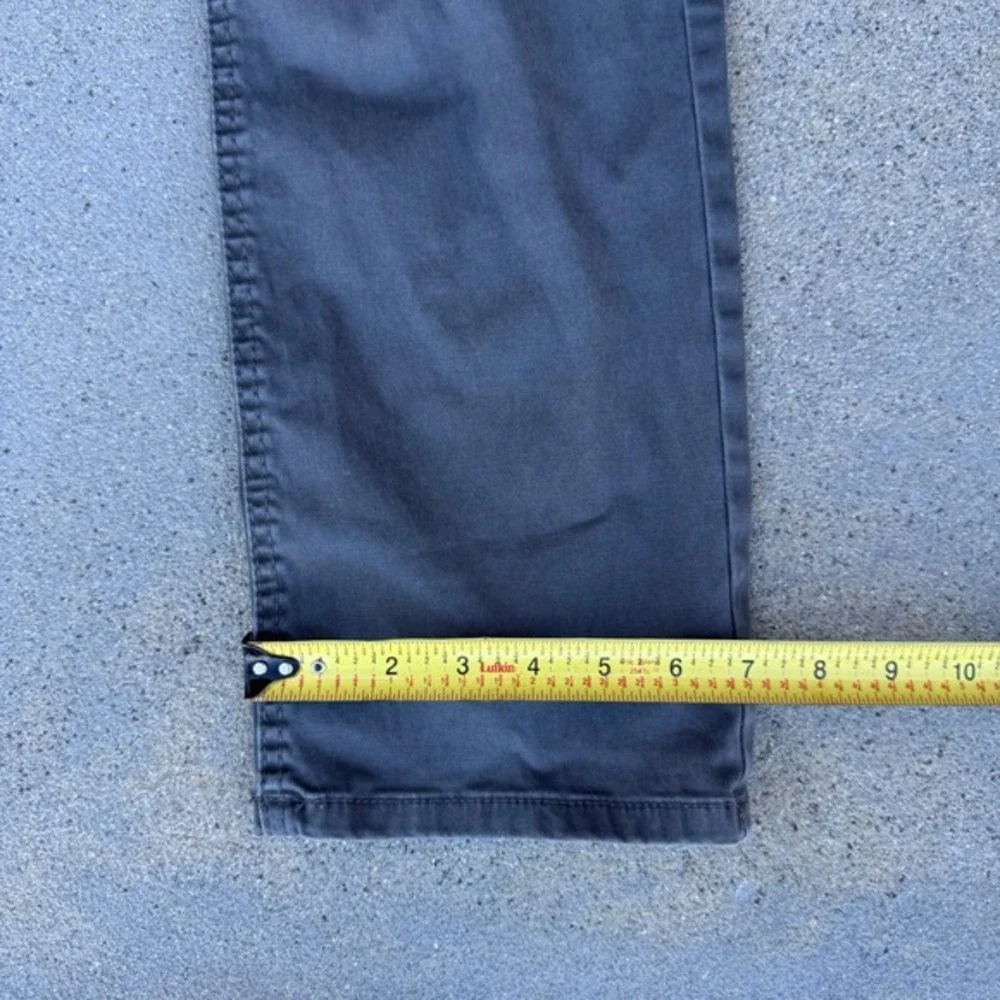 Wrangler 30x32 Straight Fit Men's‎ Gray Casual Jeans